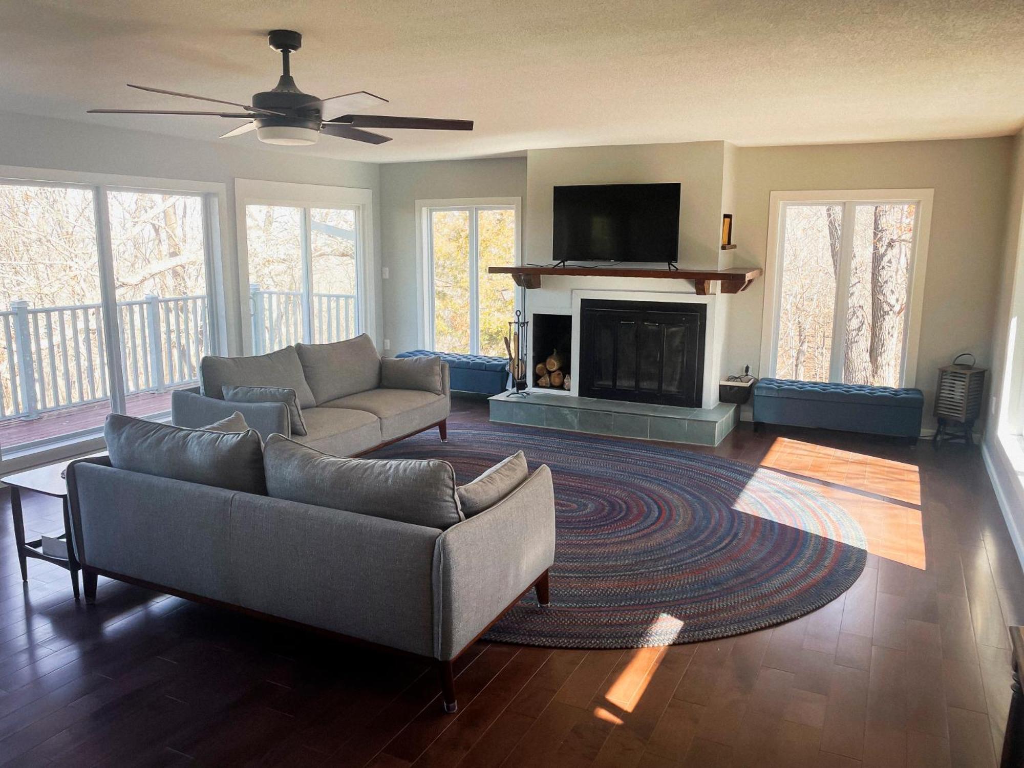 Holiday home Finn's Hideaway -modern Family River Keokuk